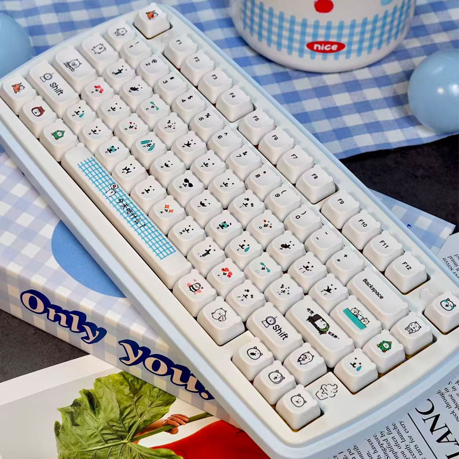 귀여운 만화 캐릭터 곰 PBT 키캡 EAO 높이 내마모 - Gaming Accessories Aesthetic 리뷰 및 가격